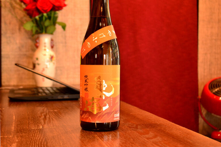 Kame no Umi Yuyake Koyake Junmai Ginjo Yamadanishiki (720ml)